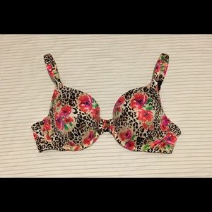 NWOT Victoria’s Secret Showstopper Bra 36B
